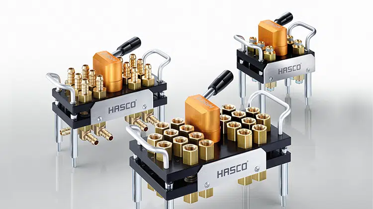 HASCO Multikupplungssystem ermöglicht die zentrale Verbindung von mehreren Temperierkreisläufen in nur einem Arbeitsschritt und bietet zahlreiche Vorteile der Prozessoptimierung. | Foto: HASCO