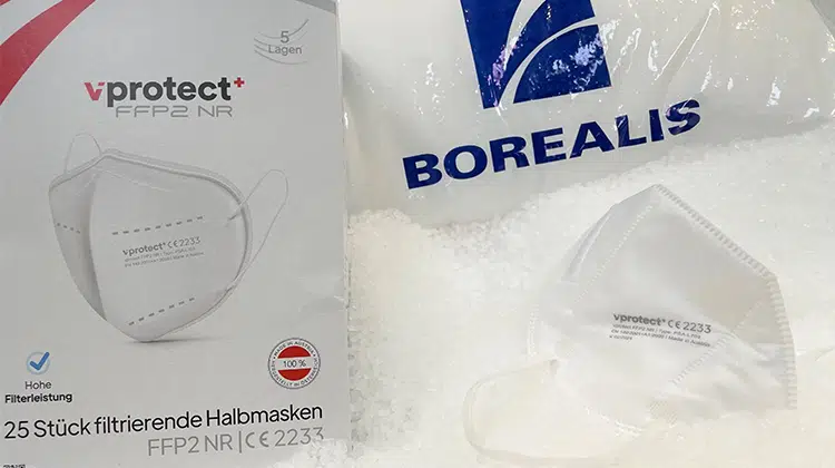 Die Schlüsselkomponente der hochwertigen filtrierenden Gesichtsmasken, die von Grabher in Österreich hergestellt werden, besteht aus vollständig recycelbarem Meltblown- Polypropylen (PP) von Borealis. | Foto: Grabher