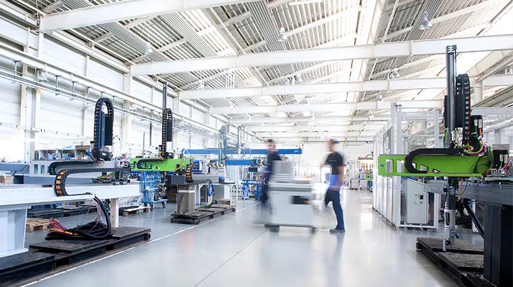 Dietach in Oberösterreich ist Sitz der ENGEL Roboterfertigung. 260 Mitarbeiter sind aktuell am Standort beschäftigt. | Foto: ENGEL
